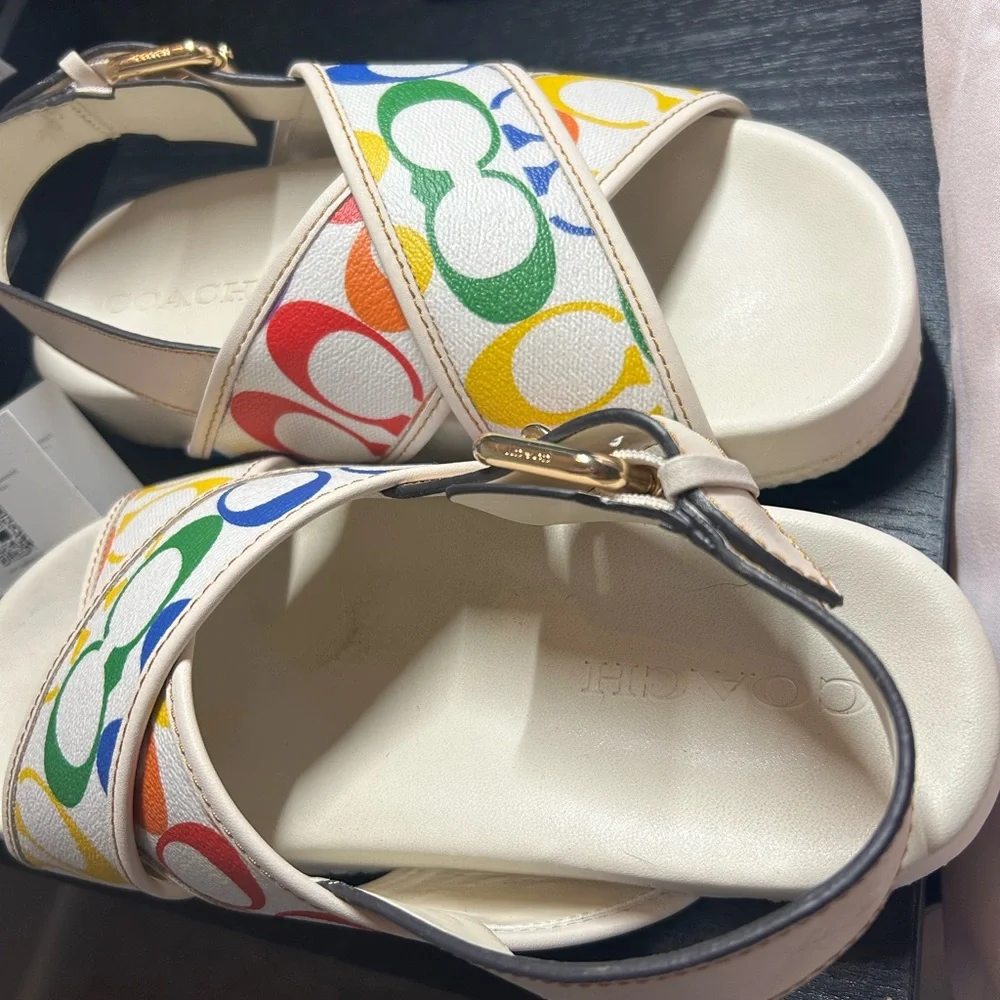 Coach Women's Sandals with Multicolor Pattern - Picture 6 of 7